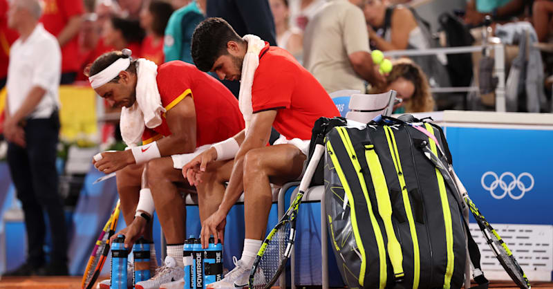 【激レア】アルカラス　ナダル　パリオリンピック　スペイン代表 テニスウェア 激レア】アルカラス ナダル パリオリンピック スペイン代表