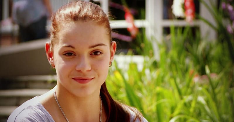 Аделина Сотникова в 17 лет