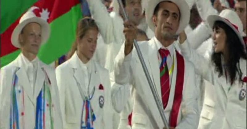 開会式で行進するアゼルバイジャン選手団 北京2008 ハイライト