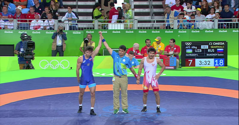 Soslan RAMONOV (RUS) df. Ikhtiyor NAVRUZOV (UZB) by TF, 18-7