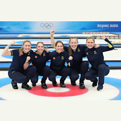 メダル決定】イギリス 金メダル! 日本 銀メダル! カーリング女子