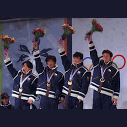 長野1998で日本にスキージャンプ団体金メダルをもたらした、25人の
