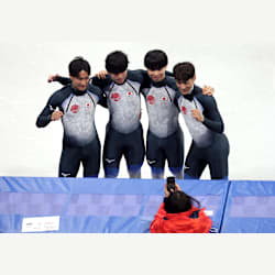 ショートトラック選手が着用する手袋の指先はどうなっている？