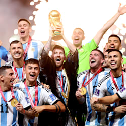 2009 FIFA ワールド プレーヤー メダル メッシ バルセロナ 2009 FIFA ワールド プレーヤー メダル メッシ バルセロナ - メルカリ