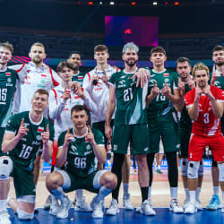 VNL決勝ラウンド初戦ポーランド戦 小川智大と山本智大、リベロの